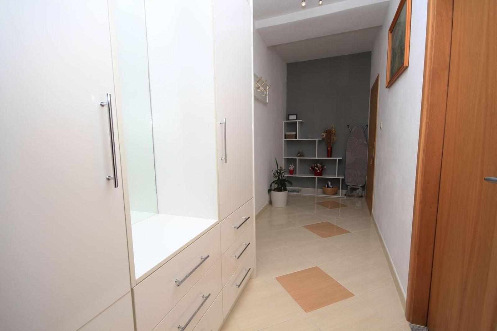 Bruna Makarska Extérieur photo