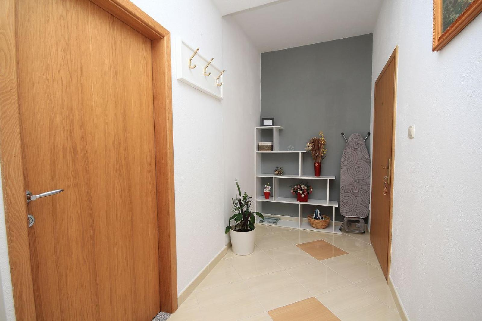 Bruna Makarska Extérieur photo